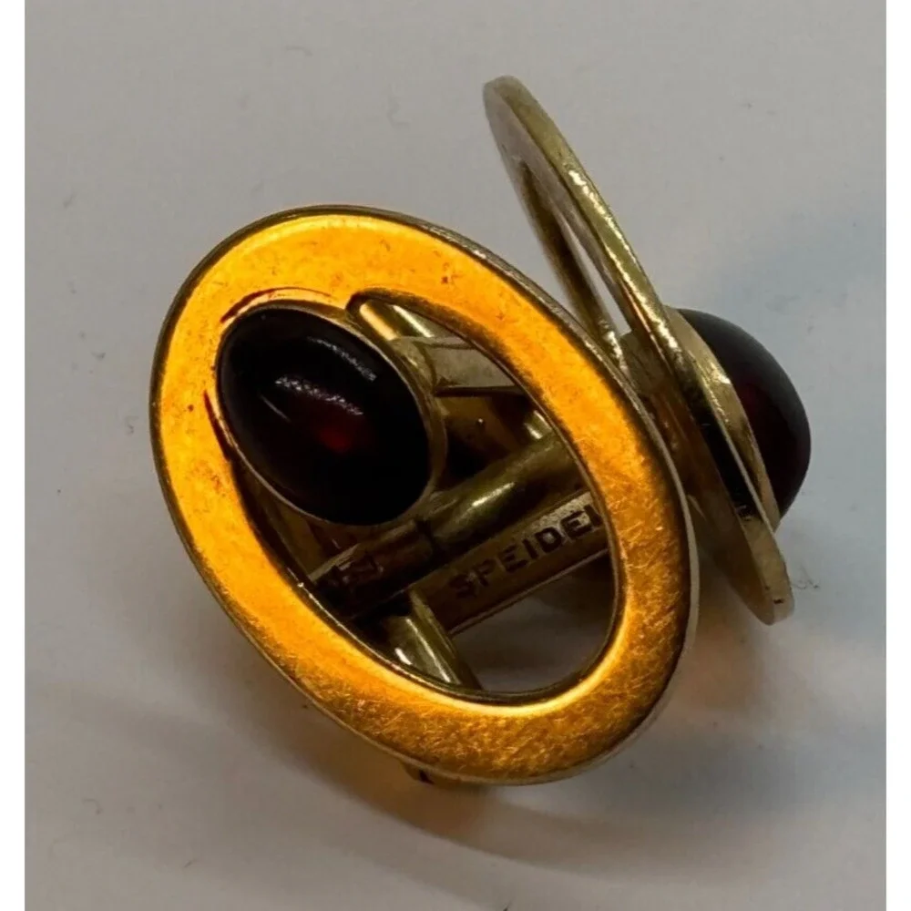 Cuff Links Vintage Gold Tone with Red Stone Details‎ Signed Speidel